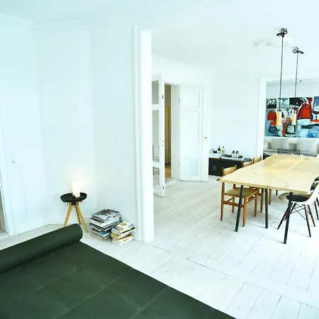 Bright And Spacious On The Waterfront Promenade In Central شقة كوبنهاجن