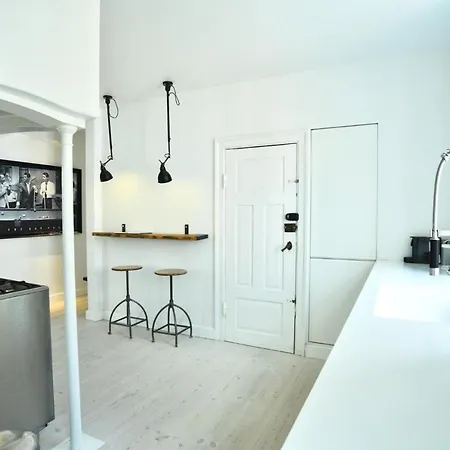 Bright And Spacious On The Waterfront Promenade In Central شقة كوبنهاجن